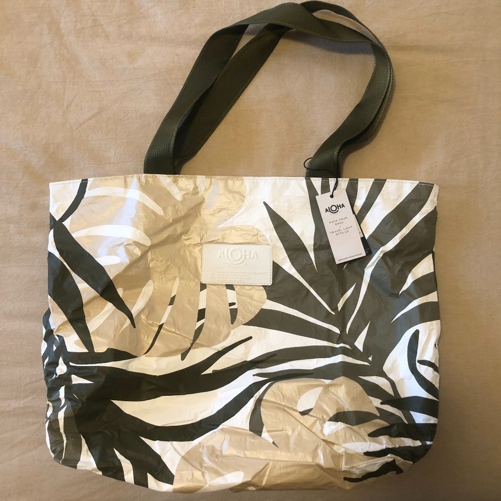 Tommy Bahama Aloha Collection Tropics Day Tripper Tote